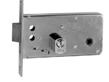 Fechadura com medida tradicional para portas de alumínio e cilindro com medida especial 